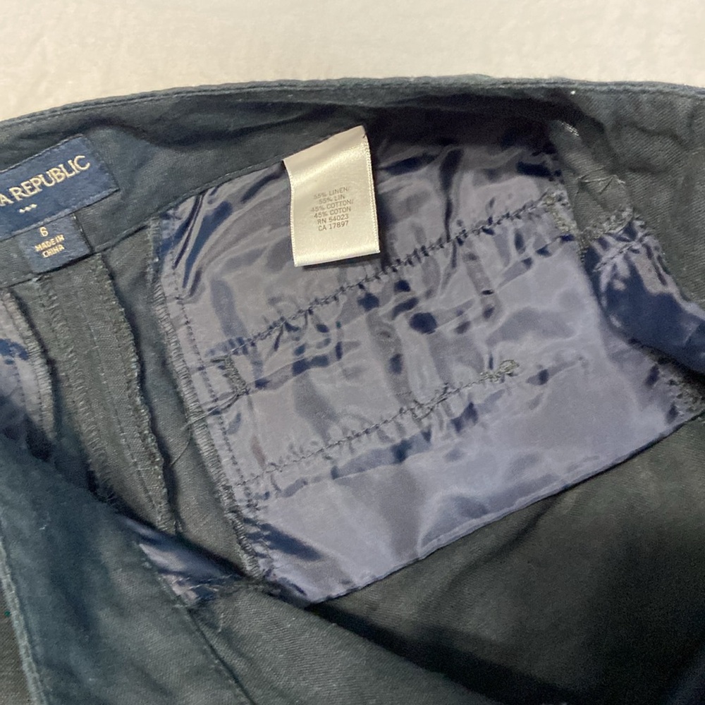 Banana Republic Linen Slacks - Picture 10 of 14